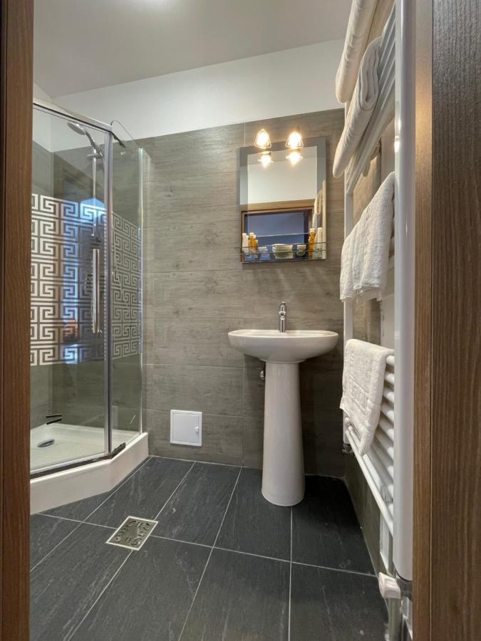 Schei Central Studios In The Heart Of Brasov Ngoại thất bức ảnh