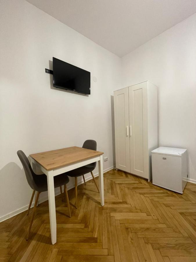 Schei Central Studios In The Heart Of Brasov Ngoại thất bức ảnh